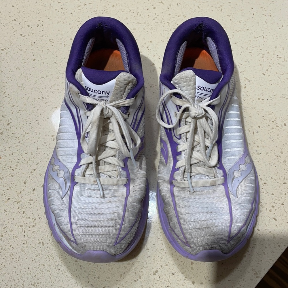 Saucony Kinvara 10 running shoes